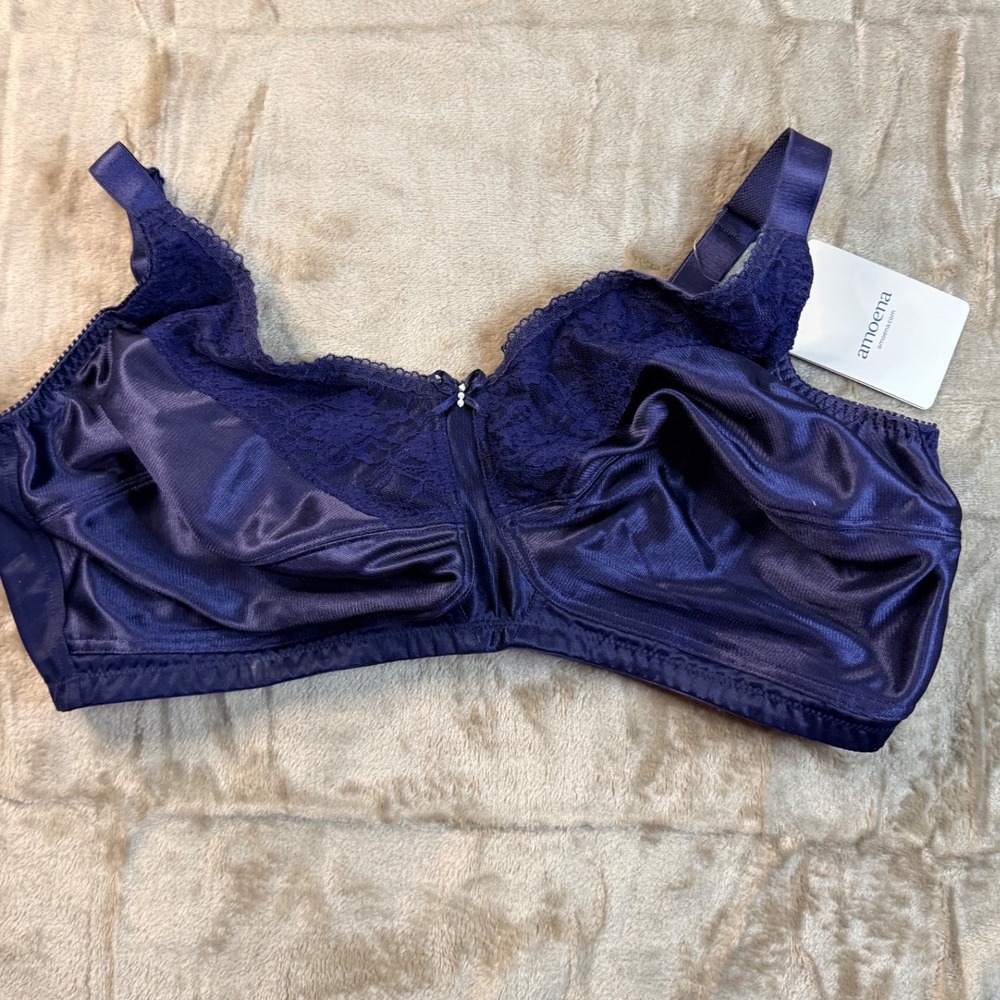 Amoena Nancy Wire Free  Bra Dark Blue Satin Lace 44D  NEW